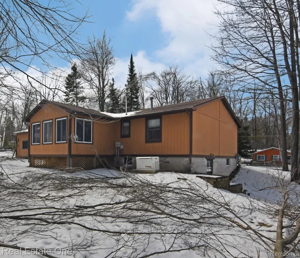 4288 Ash Road Alcona Township, MI 48742