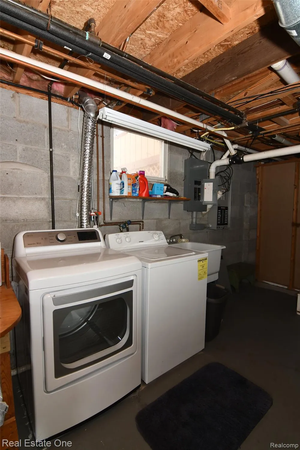 4288 Ash Road Alcona Township, MI 48742