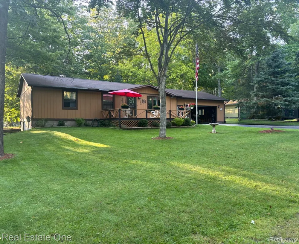 4288 Ash Road Alcona Township, MI 48742