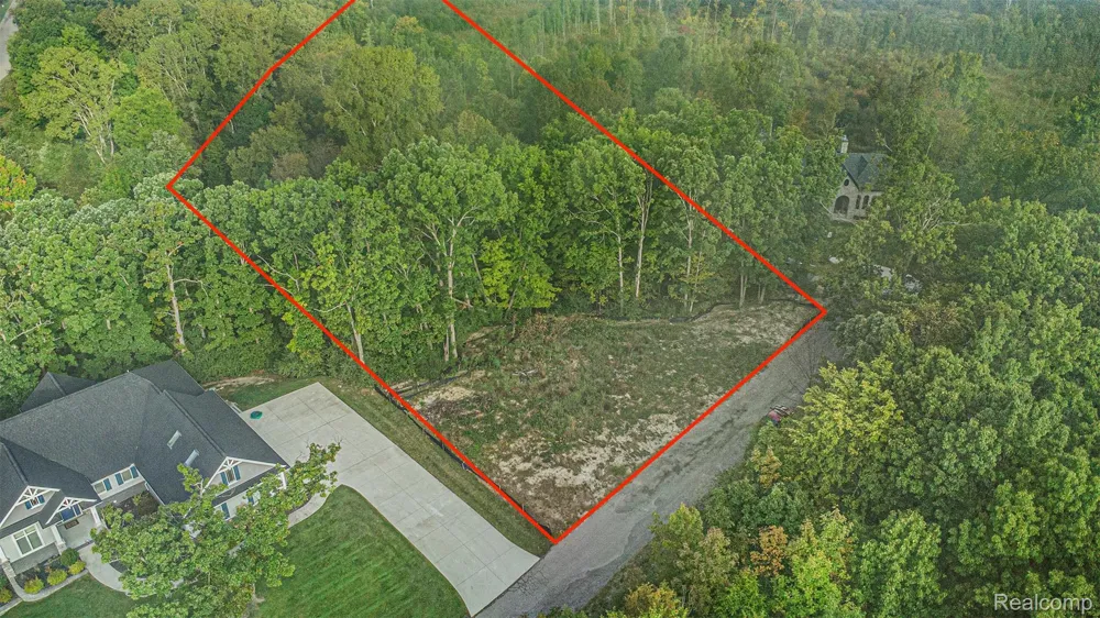 62 Preserve Drive Tyrone Township, MI 48430