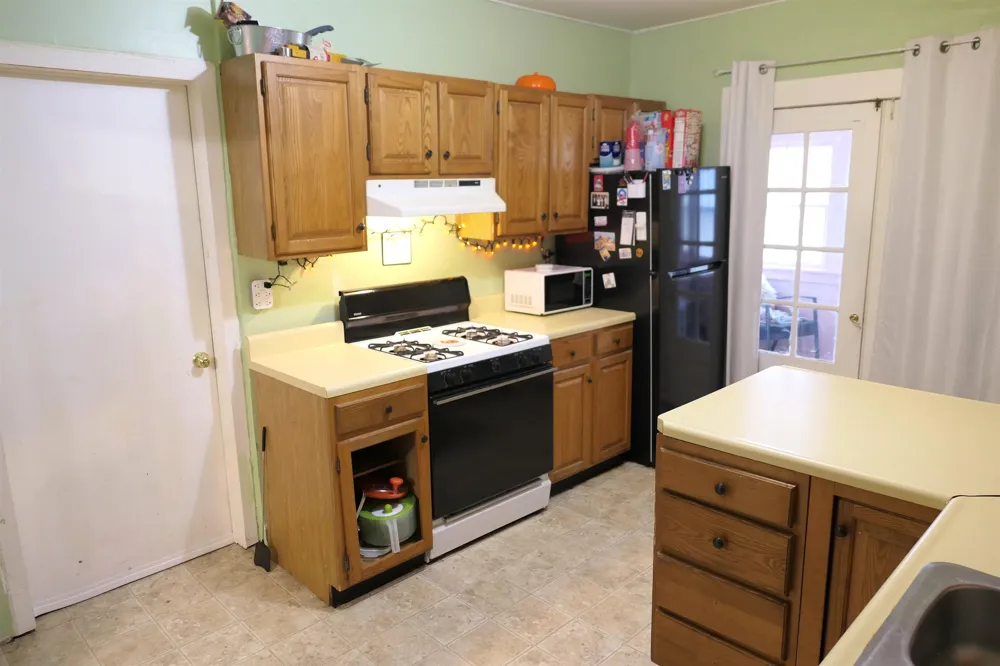 424 S Kinney Street Mt Pleasant City, MI 48858
