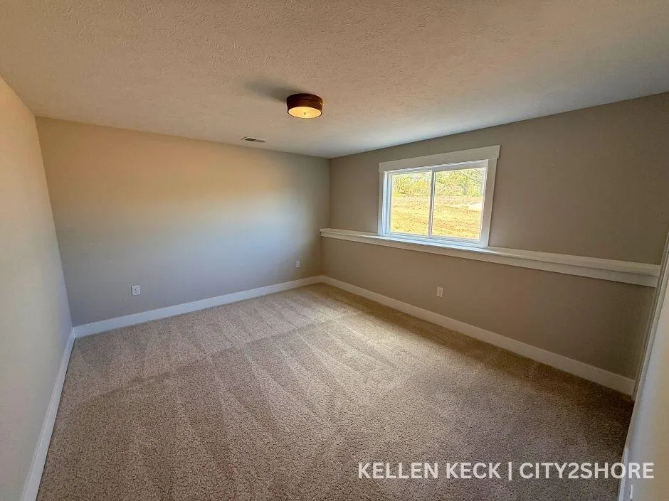 11325 Bancroft Way SE Bowne Township, MI 49302