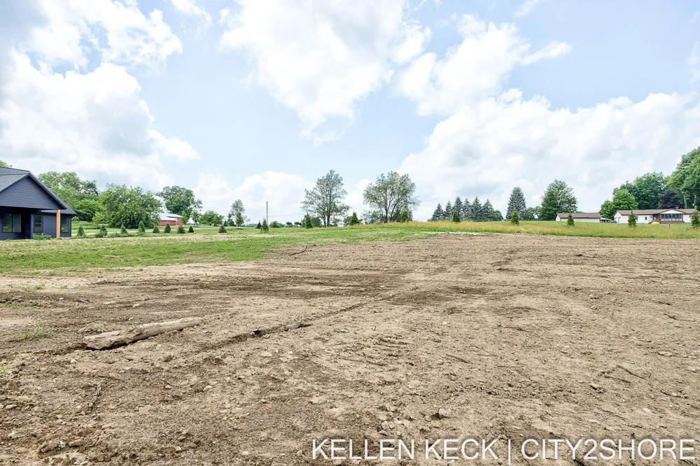 11325 Bancroft Way SE Bowne Township, MI 49302