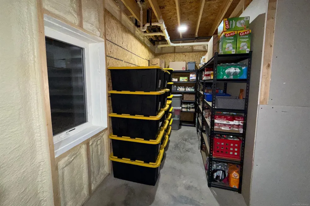 8659 Wood View Drive Garfield Township, MI 48632
