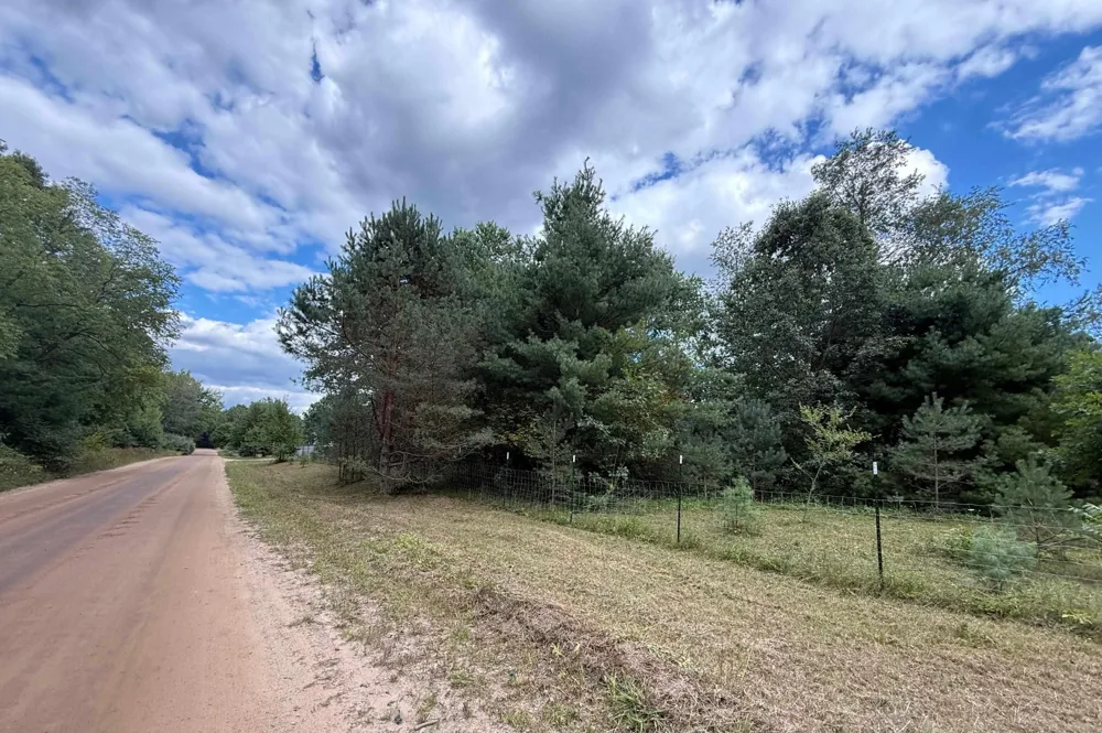 8659 Wood View Drive Garfield Township, MI 48632