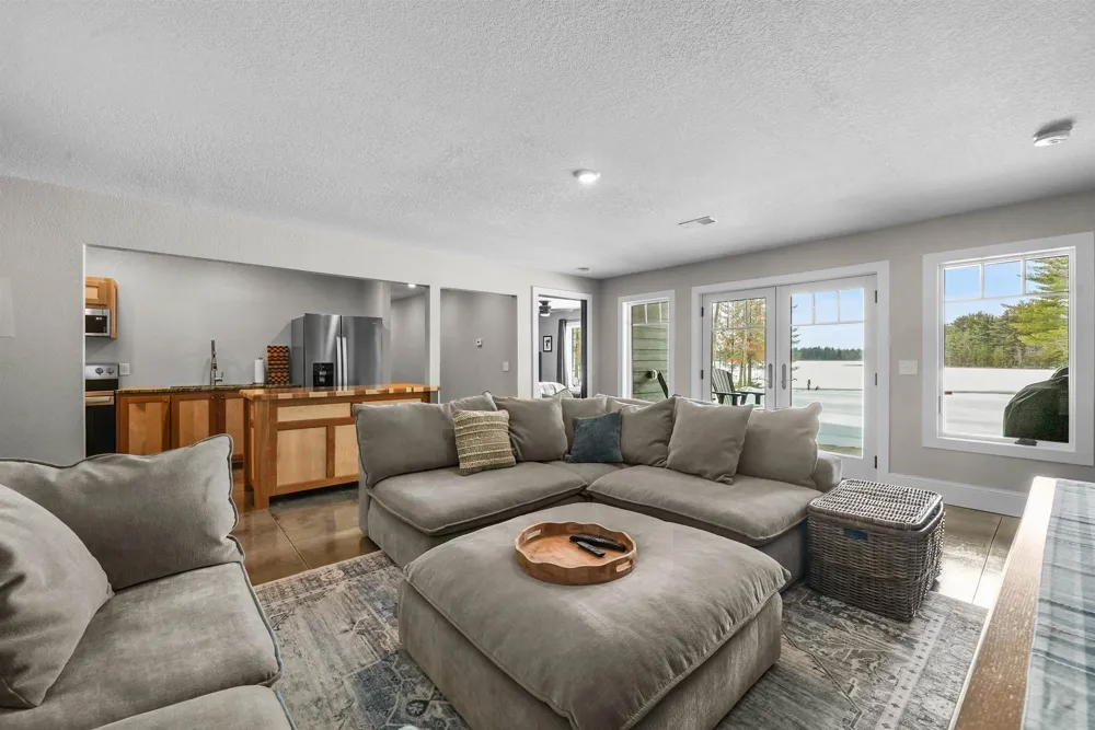 248 S Carolyn Drive Lake Township, MI 49651