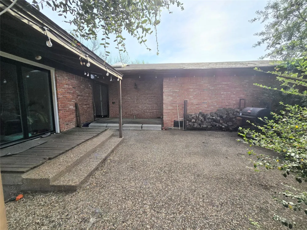 1605 Saint John Street Wichita Falls, TX 76302