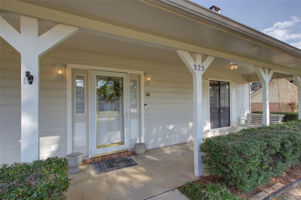 325 Loma Linda Wake Village, TX 75501