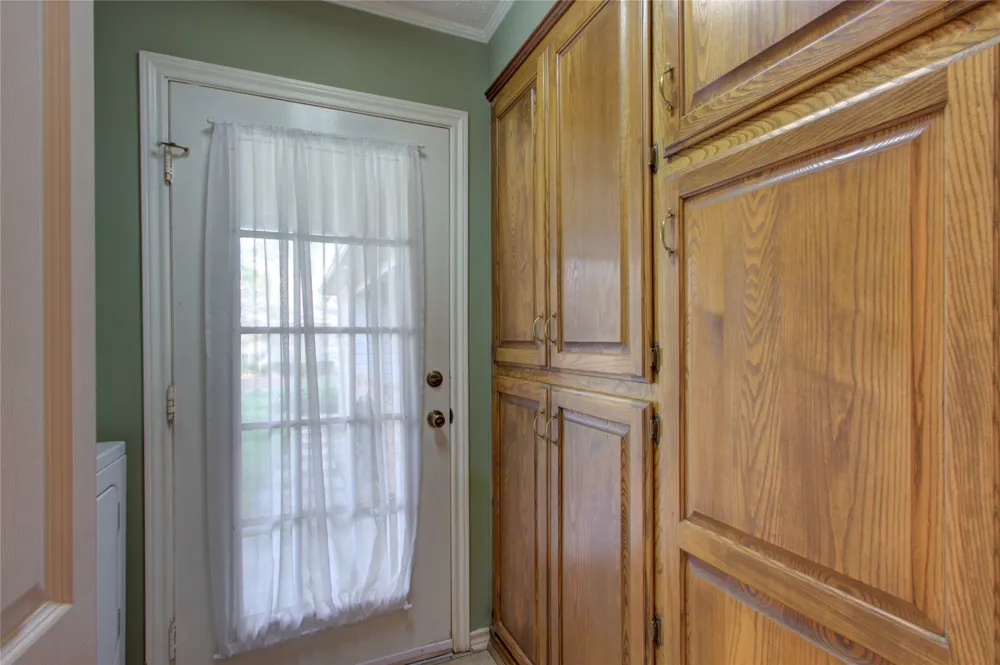 325 Loma Linda Wake Village, TX 75501