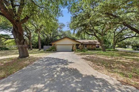 1625 Sunkist Way