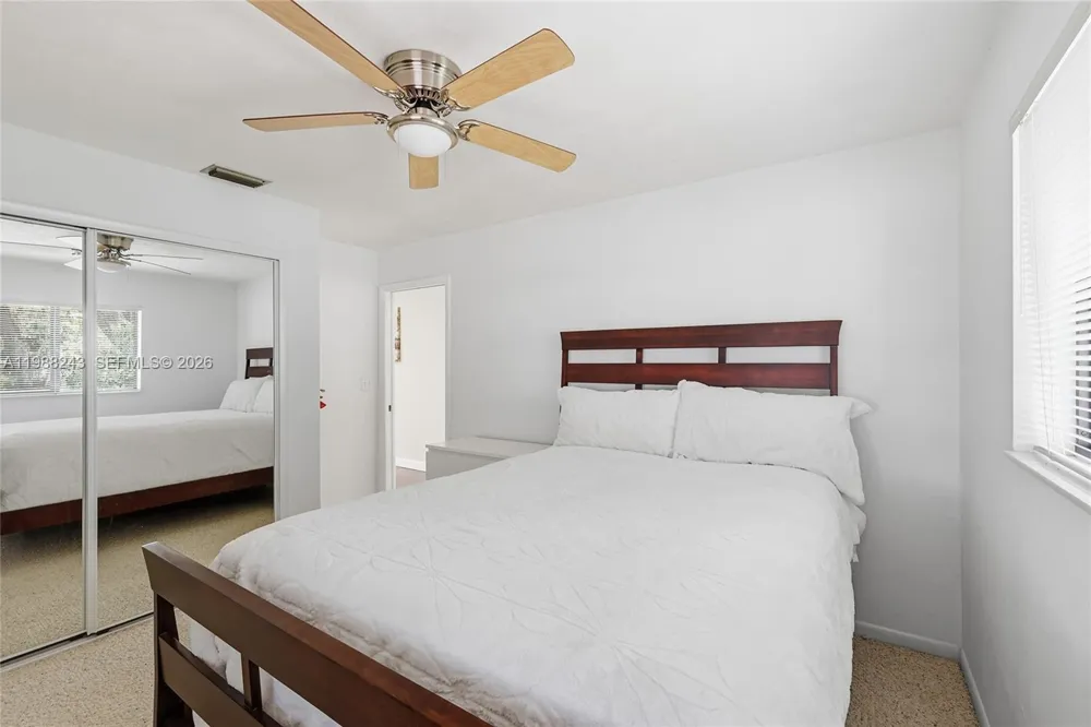 1625 Sunkist Way Fort Myers, FL 33905