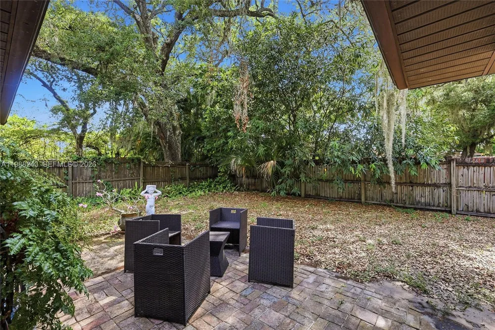 1625 Sunkist Way Fort Myers, FL 33905