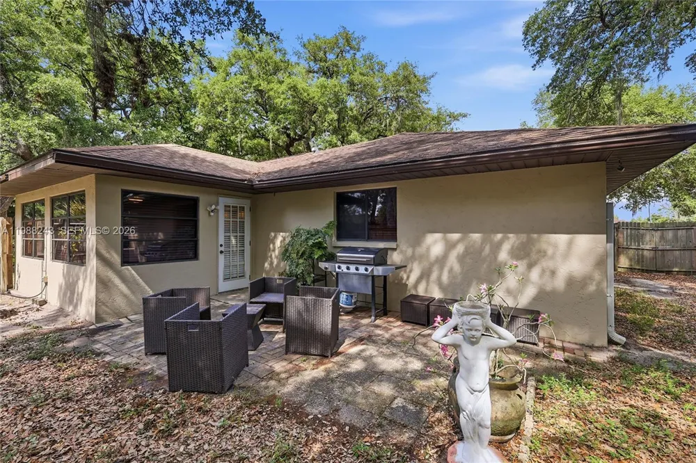 1625 Sunkist Way Fort Myers, FL 33905