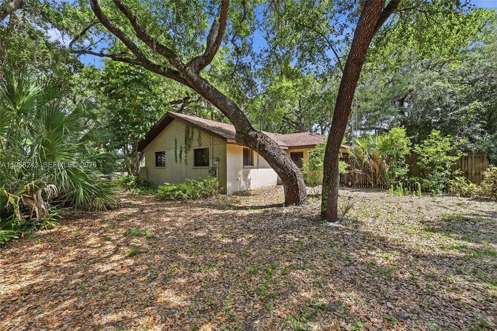 1625 Sunkist Way Fort Myers, FL 33905