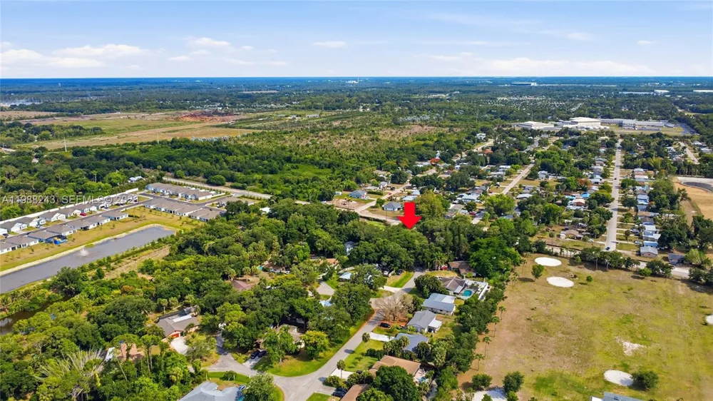 1625 Sunkist Way Fort Myers, FL 33905