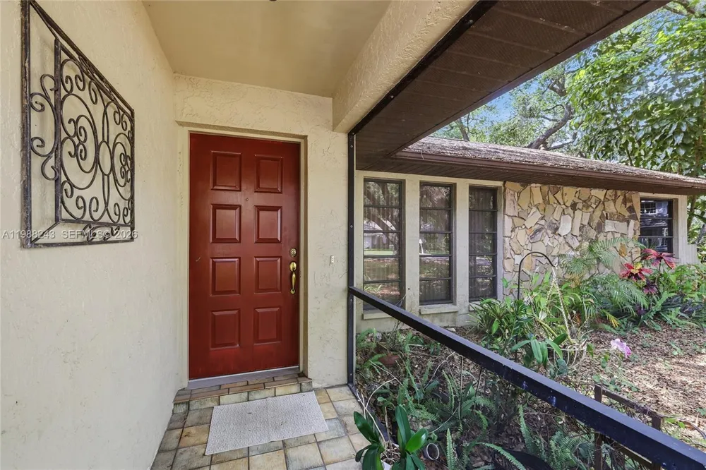 1625 Sunkist Way Fort Myers, FL 33905