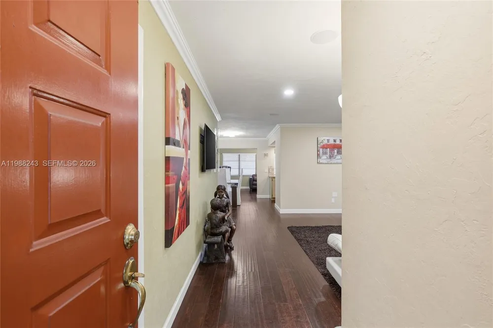 1625 Sunkist Way Fort Myers, FL 33905