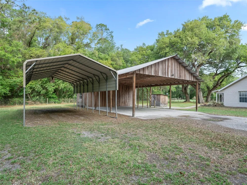 8234 S US 301 Bushnell, FL 33513