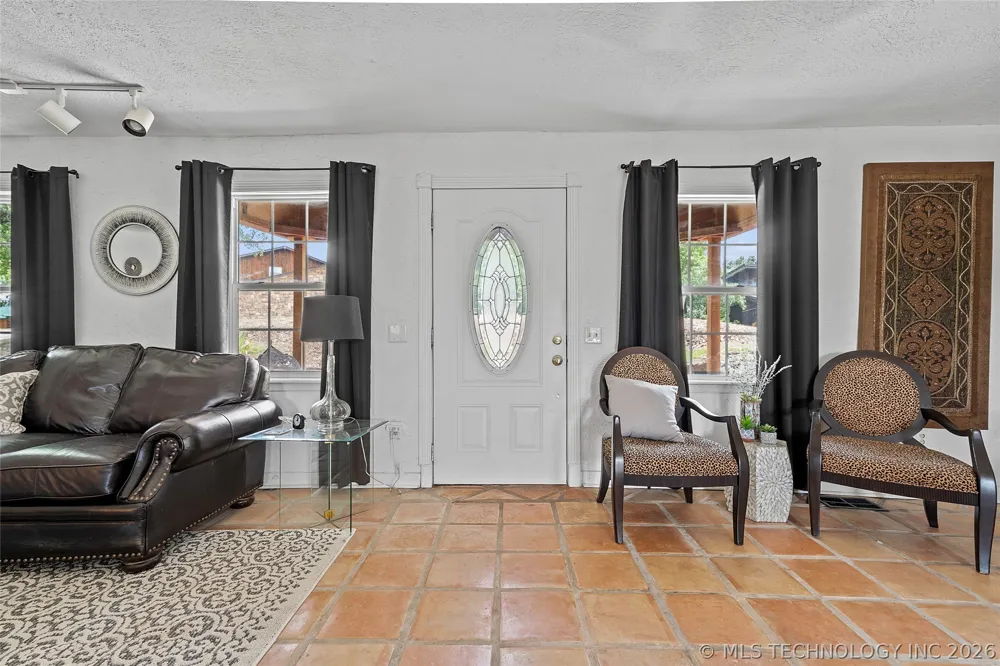 4080 Bud Drive Sulphur, OK 73086