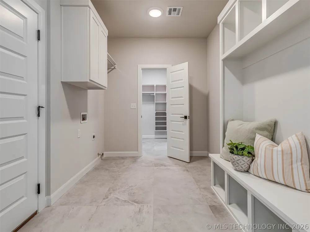 5309 Barnett Avenue Bartlesville, OK 74006