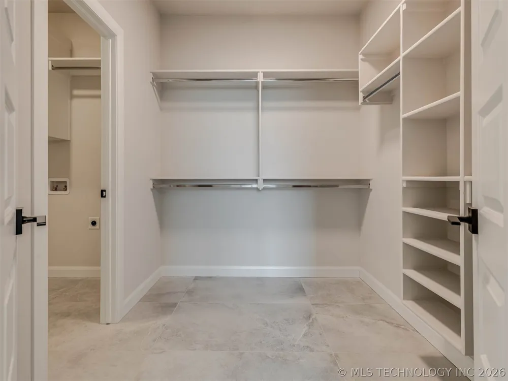 5309 Barnett Avenue Bartlesville, OK 74006
