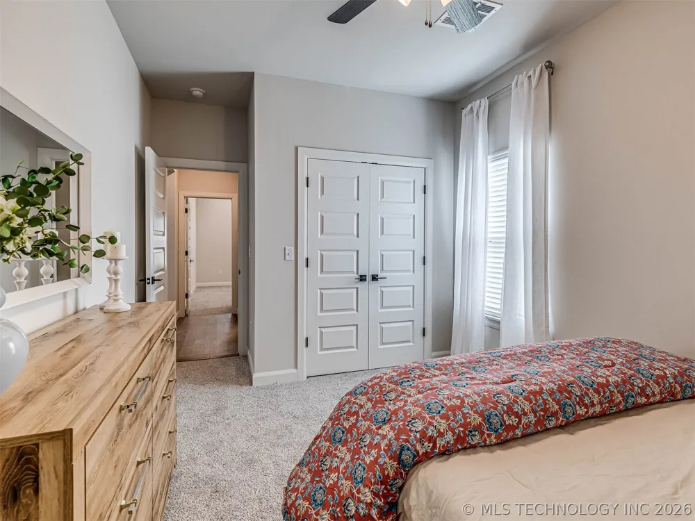 5309 Barnett Avenue Bartlesville, OK 74006