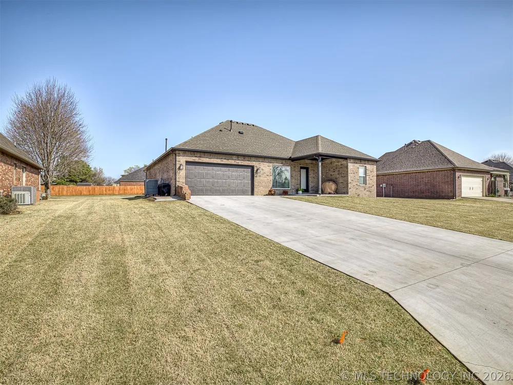 5309 Barnett Avenue Bartlesville, OK 74006