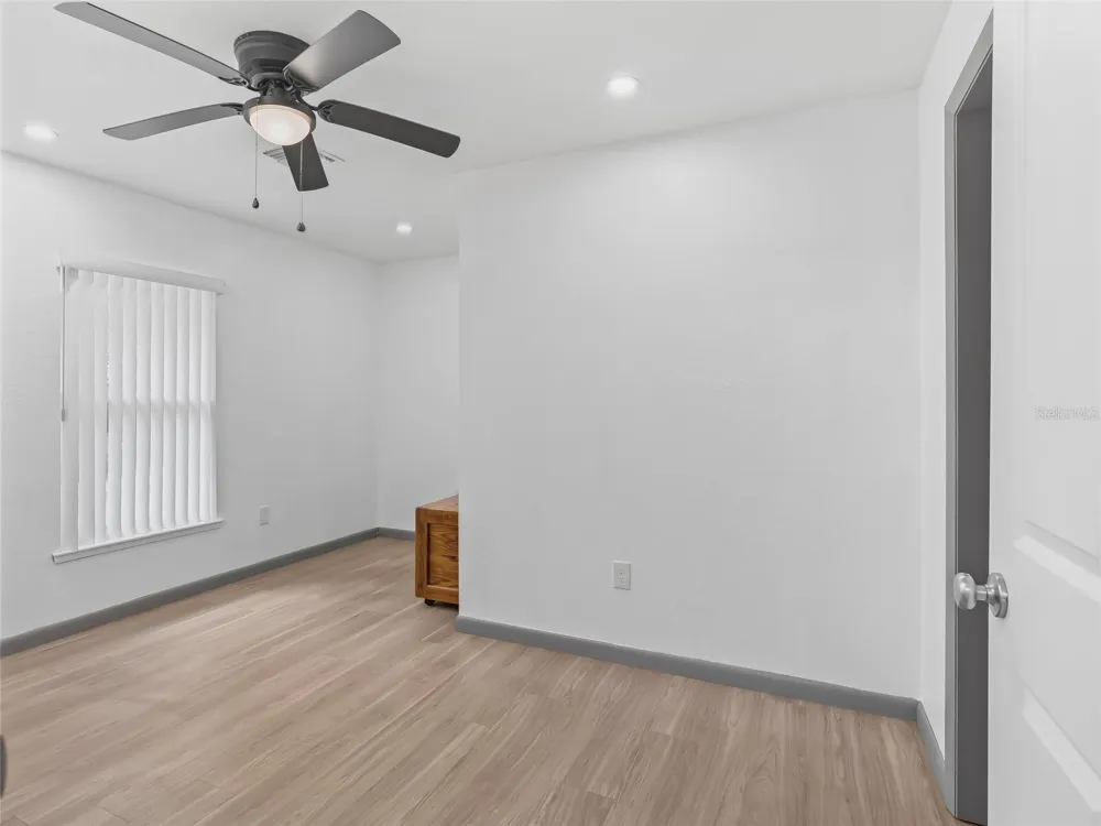 9318 CR 649 Bushnell, FL 33513