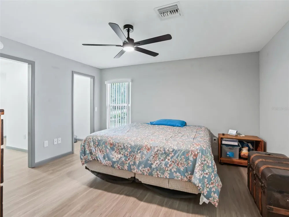 9318 CR 649 Bushnell, FL 33513