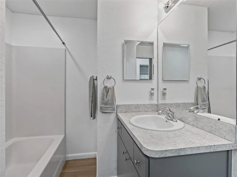 9318 CR 649 Bushnell, FL 33513