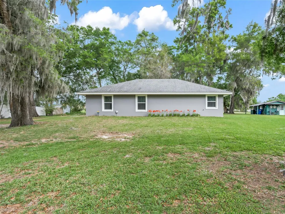 9318 CR 649 Bushnell, FL 33513