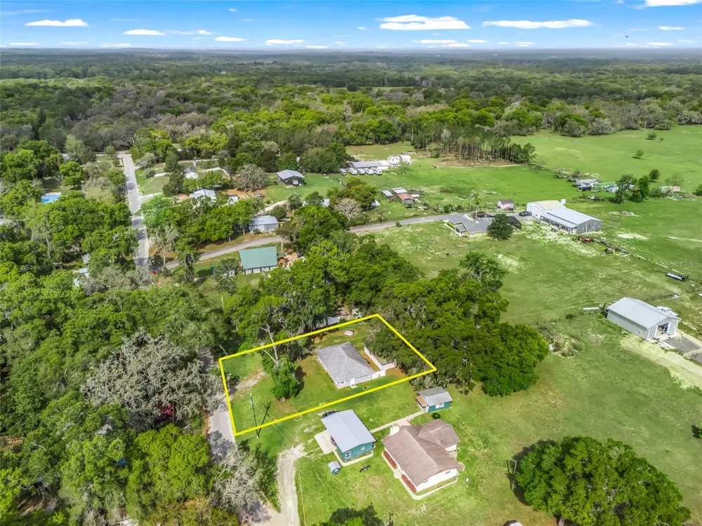 9318 CR 649 Bushnell, FL 33513