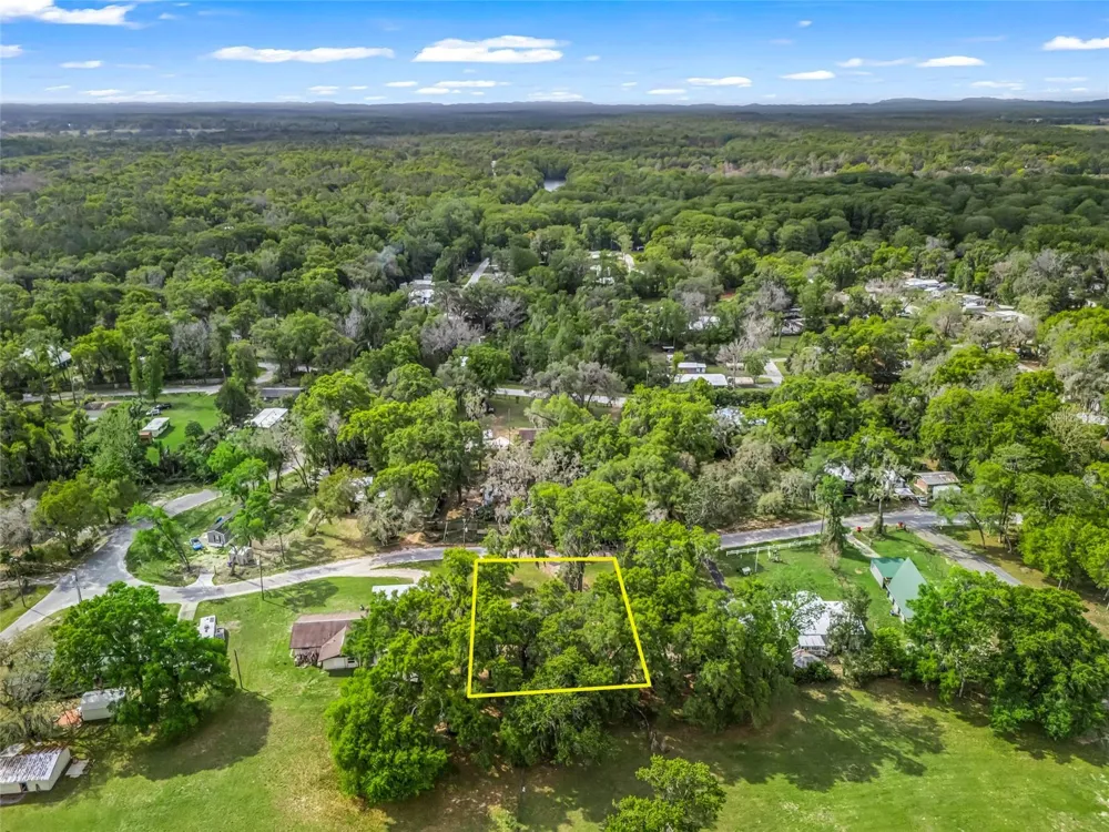 9318 CR 649 Bushnell, FL 33513