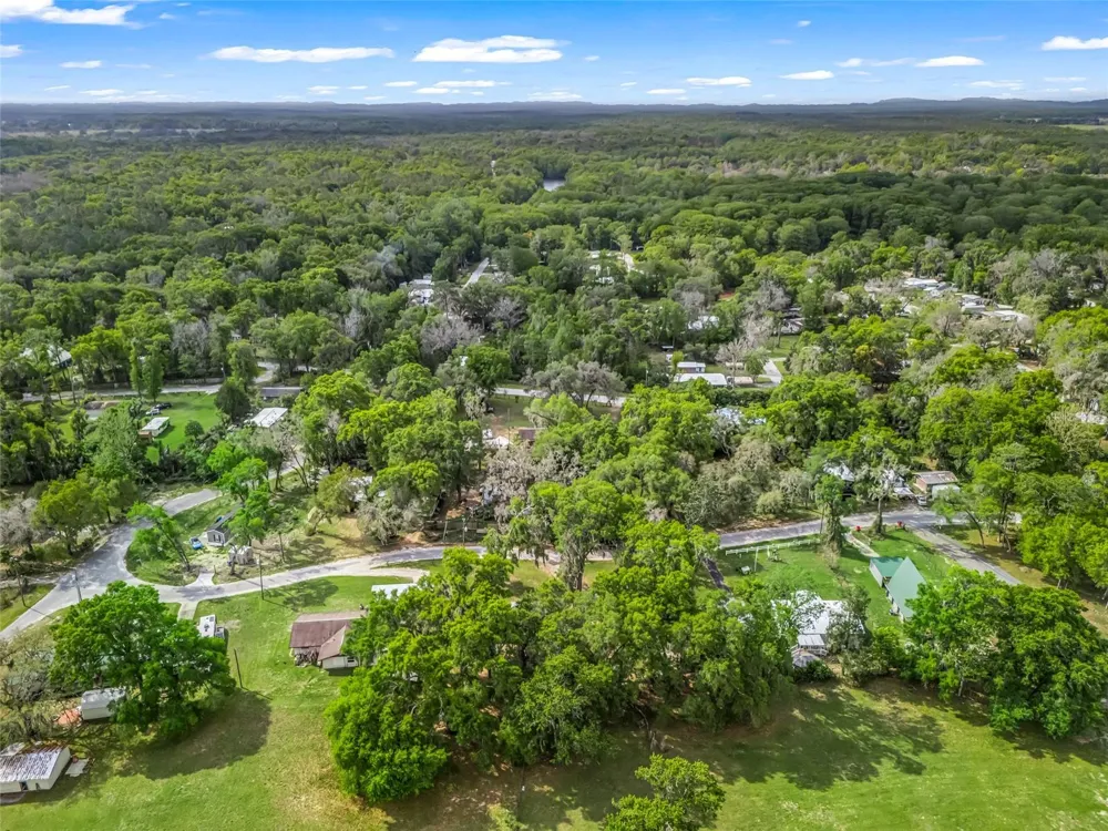 9318 CR 649 Bushnell, FL 33513