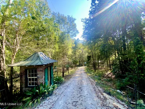 140 Westover Drive