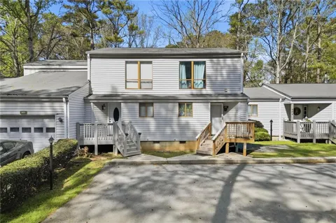 402 Willow Way