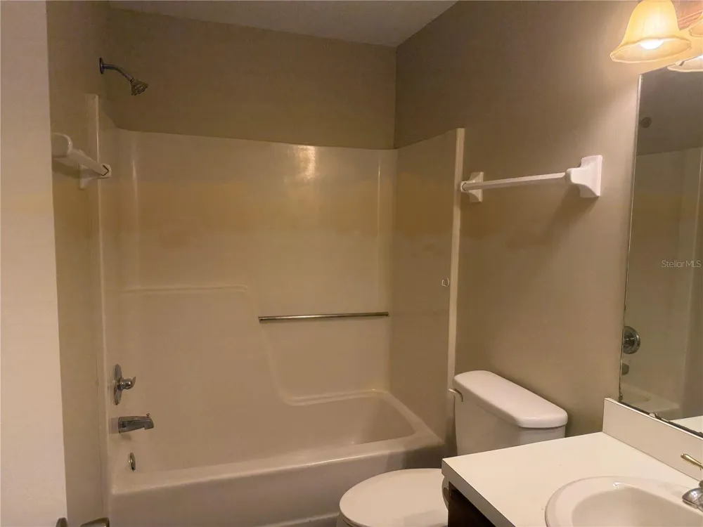 607 COUNTRY LANE NE #607 Winter Haven, FL 33881