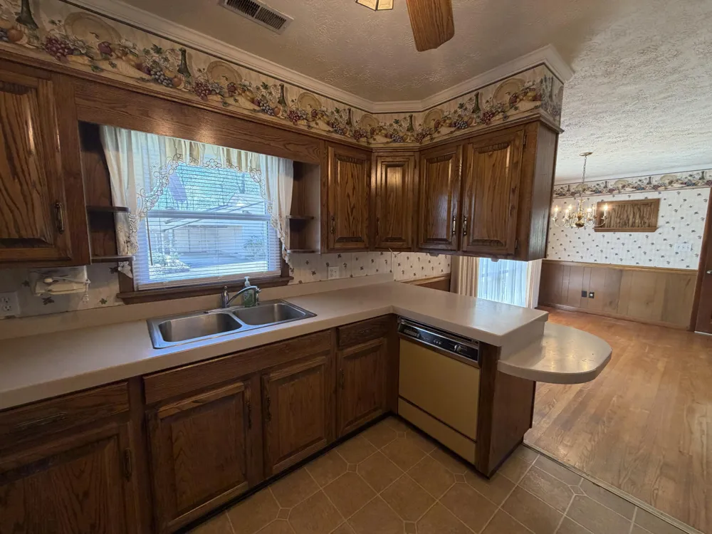 724 Watts Bar Highway Spring City, TN 37381