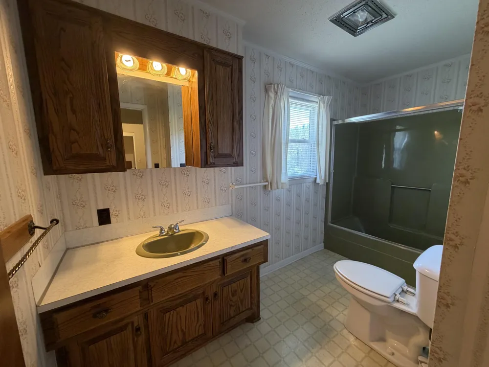 724 Watts Bar Highway Spring City, TN 37381