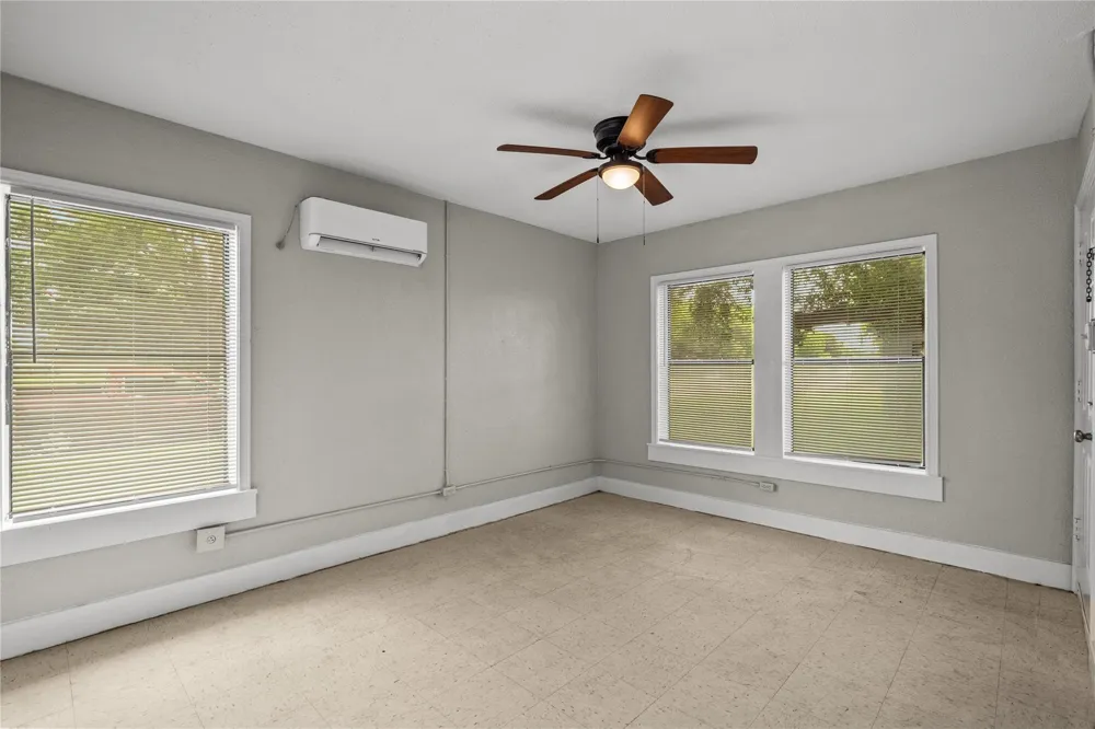 826 3rd Avenue #34 Texas City, TX 77590