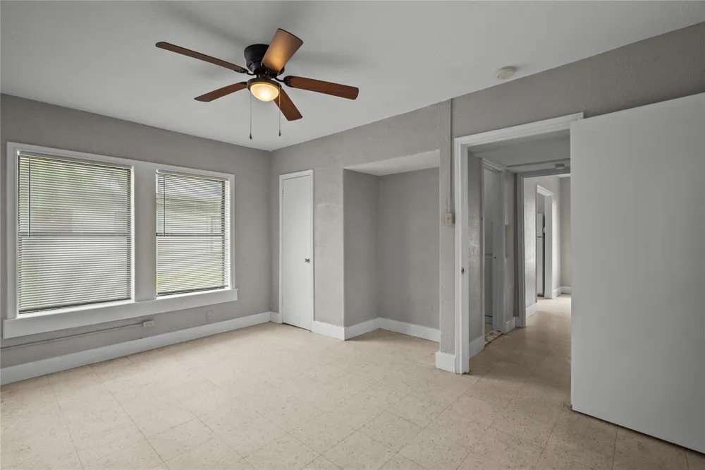 826 3rd Avenue #34 Texas City, TX 77590
