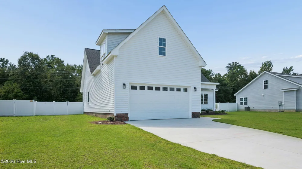 3301 School View Drive Farmville, NC 27828