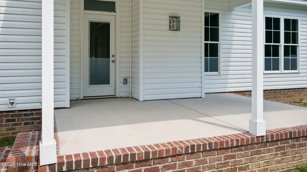 3301 School View Drive Farmville, NC 27828