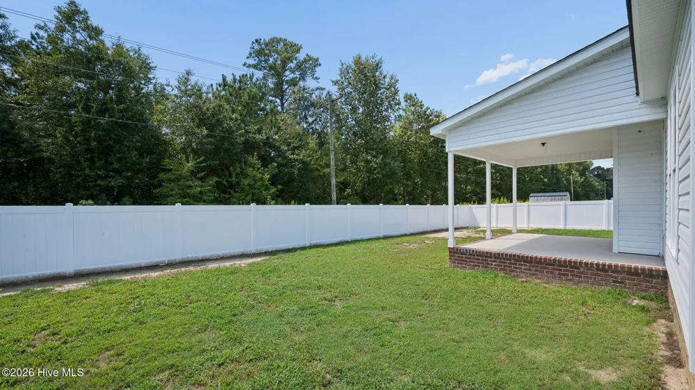 3301 School View Drive Farmville, NC 27828
