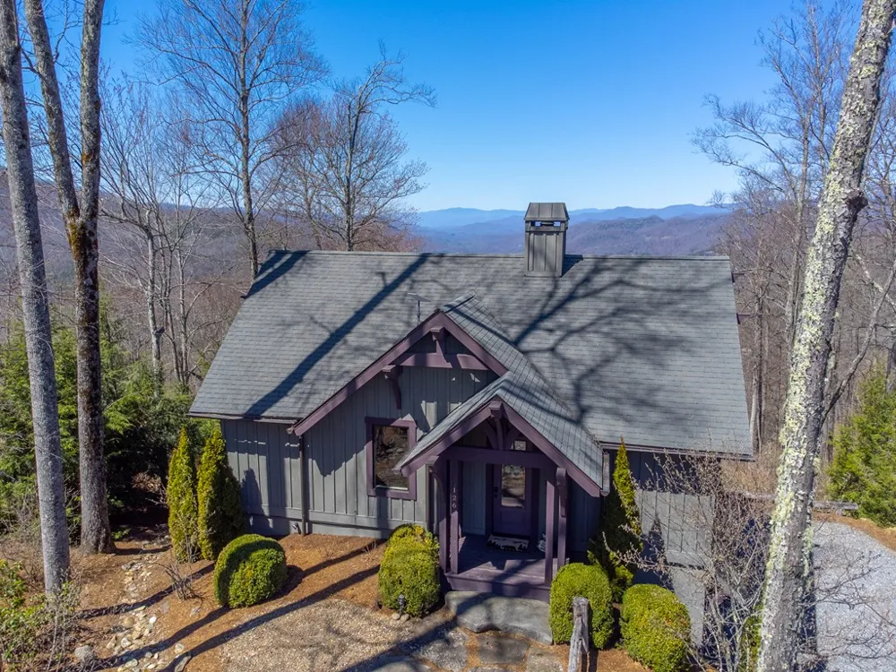 Purple Top Dr Tuckasegee, NC 28783