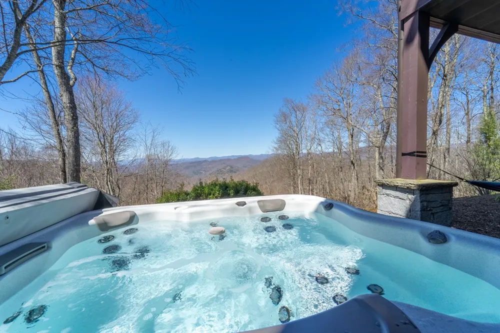 Purple Top Dr Tuckasegee, NC 28783