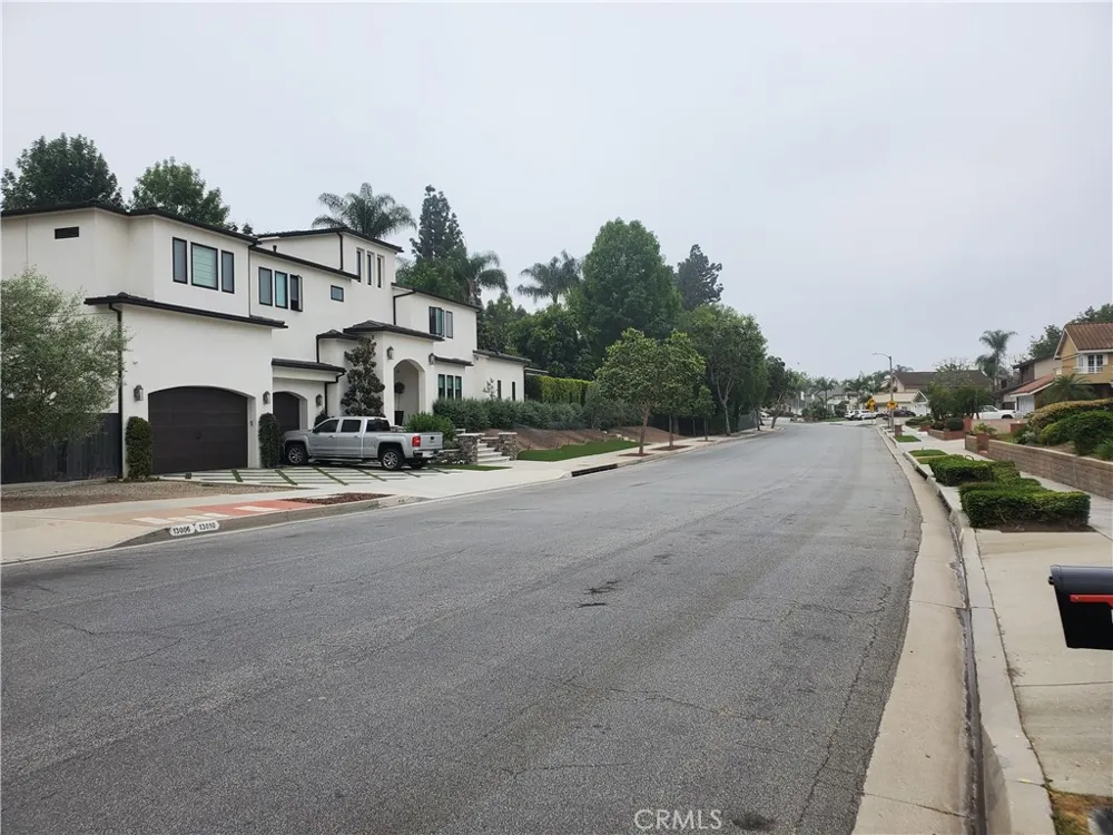 12934 Ocaso Avenue La Mirada, CA 90638