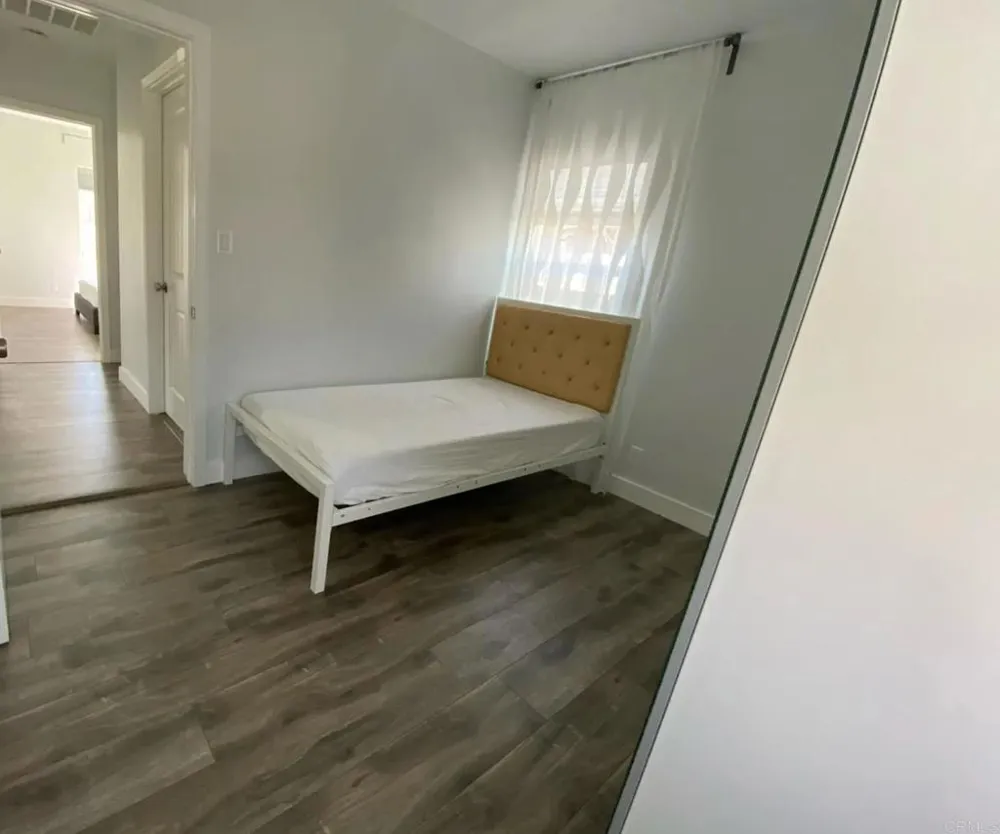 4043 W 159th Street Lawndale, CA 90260