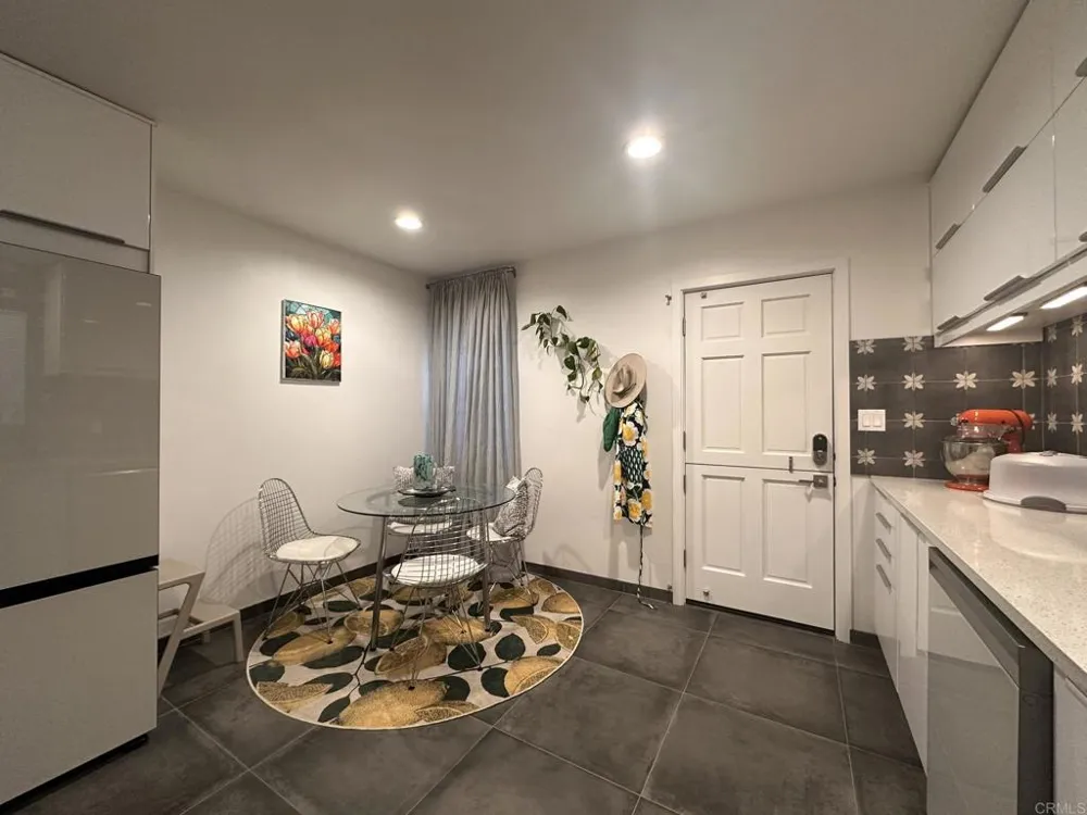 4043 W 159th Street Lawndale, CA 90260