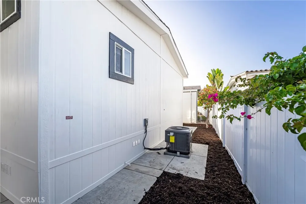 7205 Santa Barbara Street Carlsbad, CA 92011